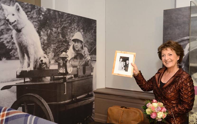 Prinses Margriet opent tentoonstelling ‘Wilhelmina’s Levensavond’ in Paleis Het Loo