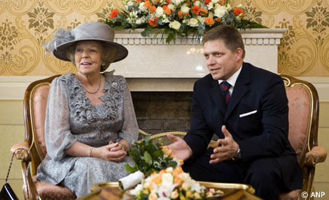 Bratislava, 21 mei 2007: de Koningin bezoekt minister-president Robert Fico