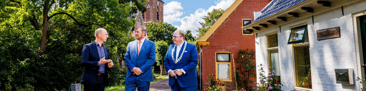 Koning Willem-Alexander bezoekt Middelstum