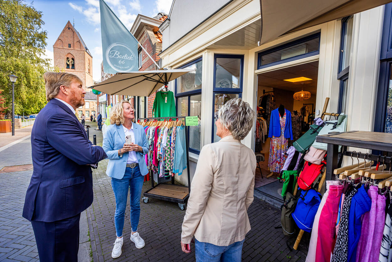 Koning Willem-Alexander bezoekt Loppersum voor gesprekken met gedupeerden aardgaswinning