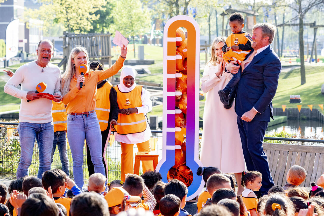Koning Willem-Alexander en Koningin Máxima geven in Delft startsein Koningsspelen 2022