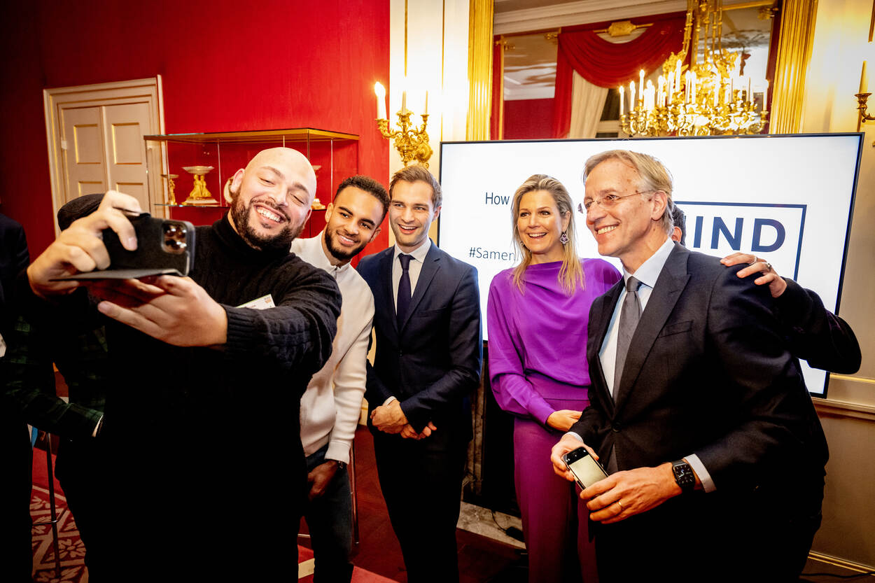 Koningin Máxima bij bijeenkomst Stichting MIND Us