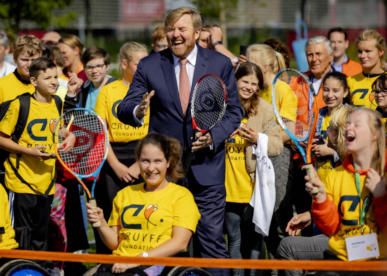 Koning Willem-Alexander opent Cruyff Legacy Summit