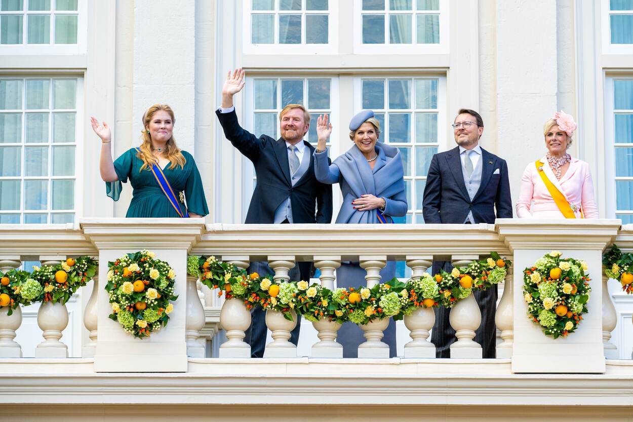 Prinses van Oranje, Koning Willem-Alexander, Koningin Máxima, Prins Constantijn en Prinses Laurentien bij Prinsjesdag 2022