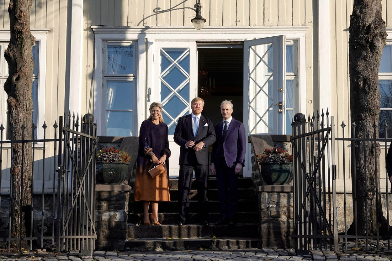 Koninklijk Paar ontmoet minister-president Jonas Gahr Støre