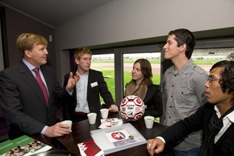 Prins van Oranje 11 november 2010 bij conferentie ‘De Kracht van Sport’