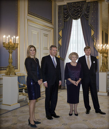 Den Haag, 18 november 2010: Prinses Máxima, de president van de Bondsrepubliek Duitsland, de heer Wulff, de Koningin en de Prins van Oranje