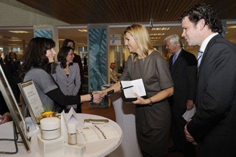 Prinses Máxima bezoekt 9 november 2010 Ondernemersstartpunt Hardenberg
