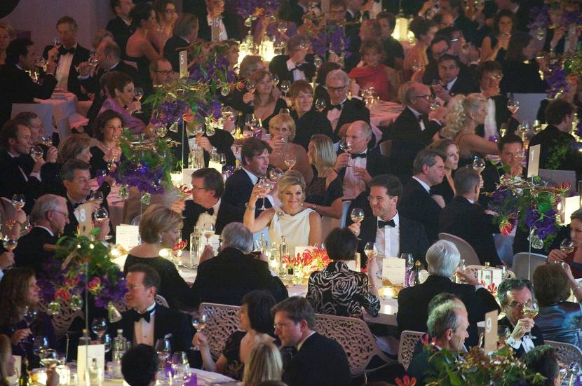 Prinses Máxima en minister-president Rutte bij jubileumgala 50 jaar Amerikaanse Kamer van Koophandel in Nederland.