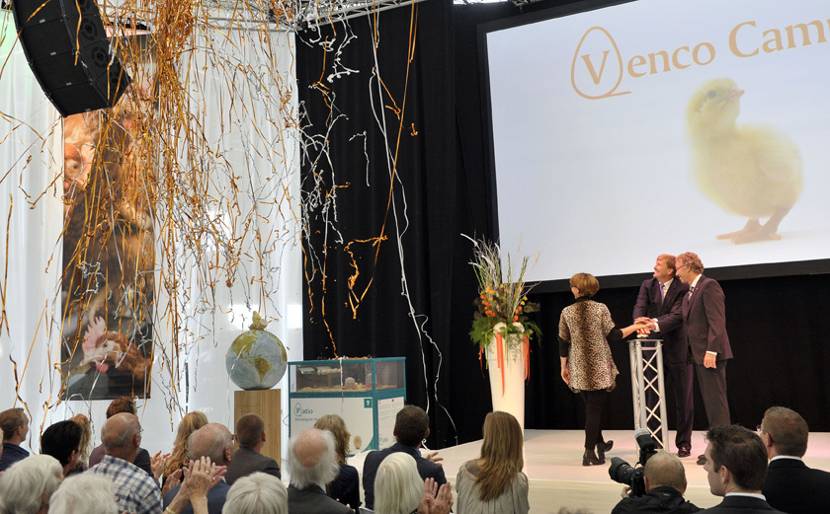 Prins van Oranje bezoekt Vencomatic en opent Venco Campus