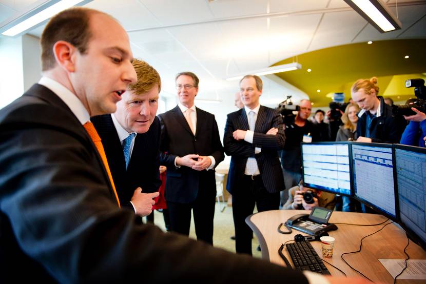 Prins van Oranje opent nieuw kantoor GasTerra in Groningen.