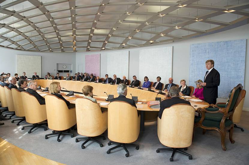 Prins van Oranje voor laatste maal bij zitting Afdeling advisering Raad van State.
