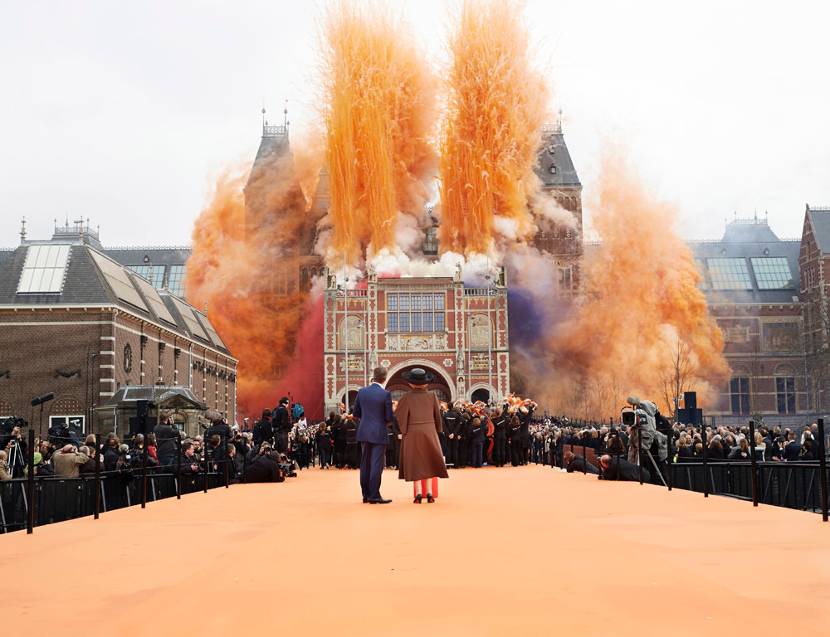Koningin opent vernieuwd Rijksmuseum.