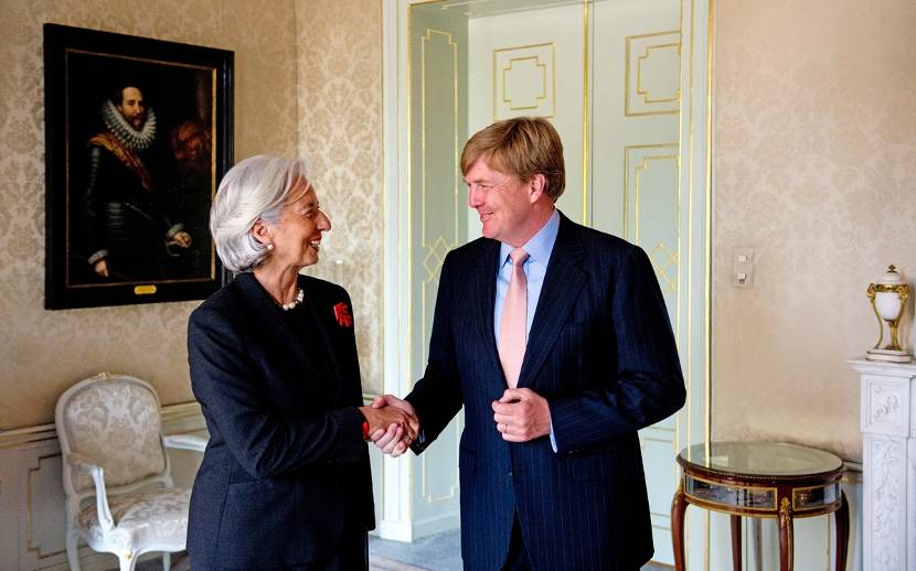 Koning Willem-Alexander ontvangt Christine Lagarde, directeur van het Internationaal Monetair Fonds (IMF) in audiëntie op Paleis Huis ten Bosch