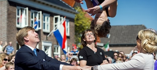 Koning Willem-Alexander en Koningin Máxima bezoeken de provincie Drenthe