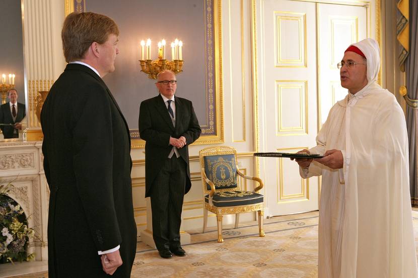 De Koning ontvangt geloofsbrieven