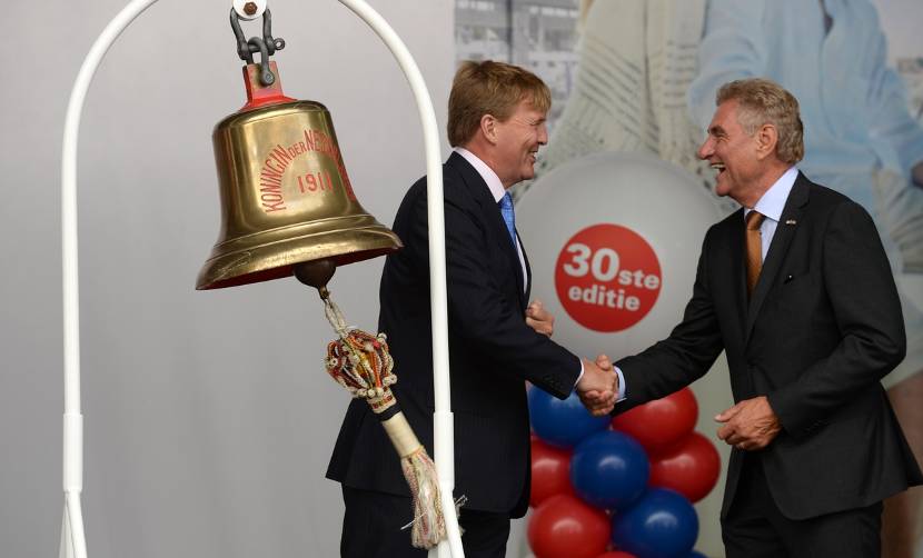 Koning opent 30e HISWA te water.