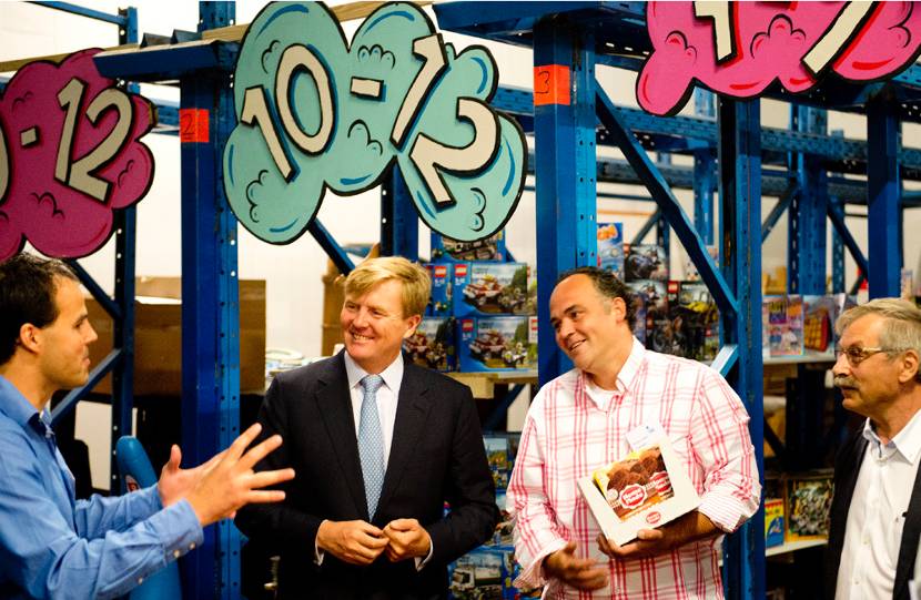 Koning bezoekt Stichting Jarige Job.