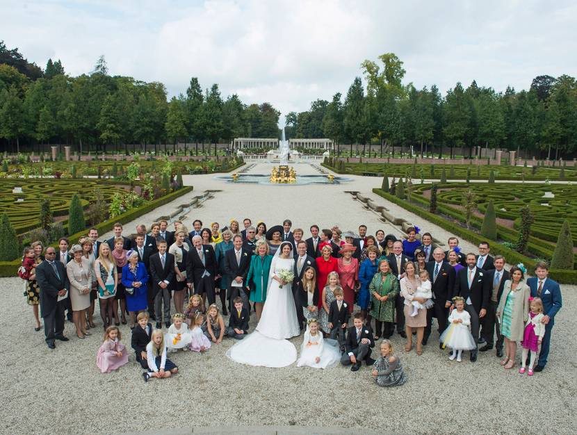 Kerkelijk huwelijk Prins Jaime de Bourbon de Parme en Viktória Cservenyák.