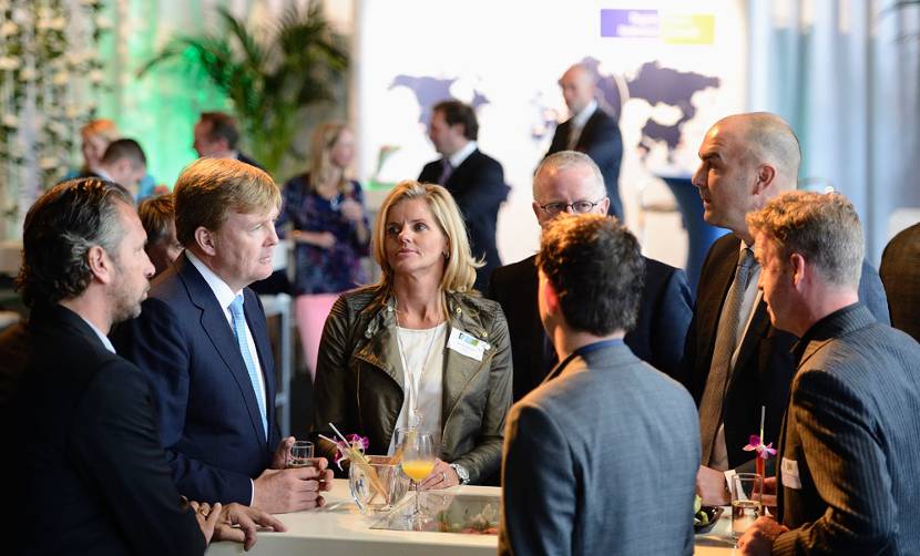 Koning bezoekt Westland Event.