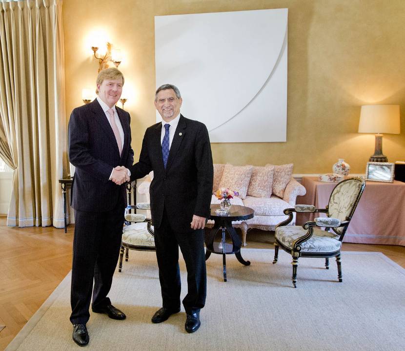 Koning ontvangt president van Kaapverdië.