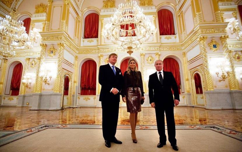 Koning Willem-Alexander en Koningin Máxima worden door president Vladimir Poetin ontvangen in het Kremlin.