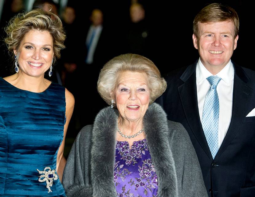 Koningin Máxima, Prinses Beatrix en Koning Willem-Alexander vertrekken na de dankbetuiging in Ahoy