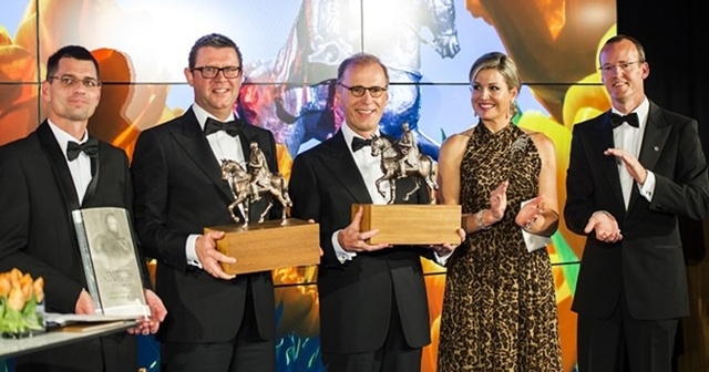 Koningin Máxima reikt Koning Willem I Prijs uit