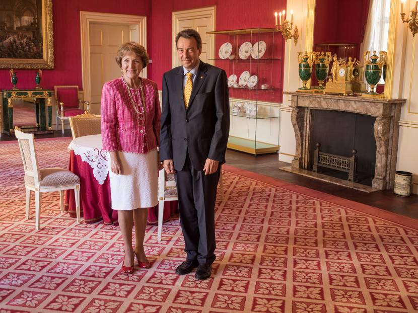 Prinses Margriet ontvangt president Internationaal Comité Rode Kruis