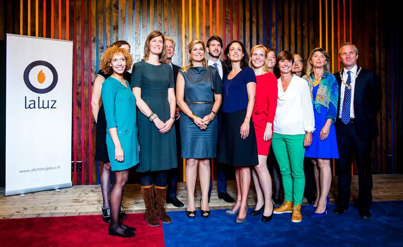 Koningin Máxima bezoekt Stichting laluz