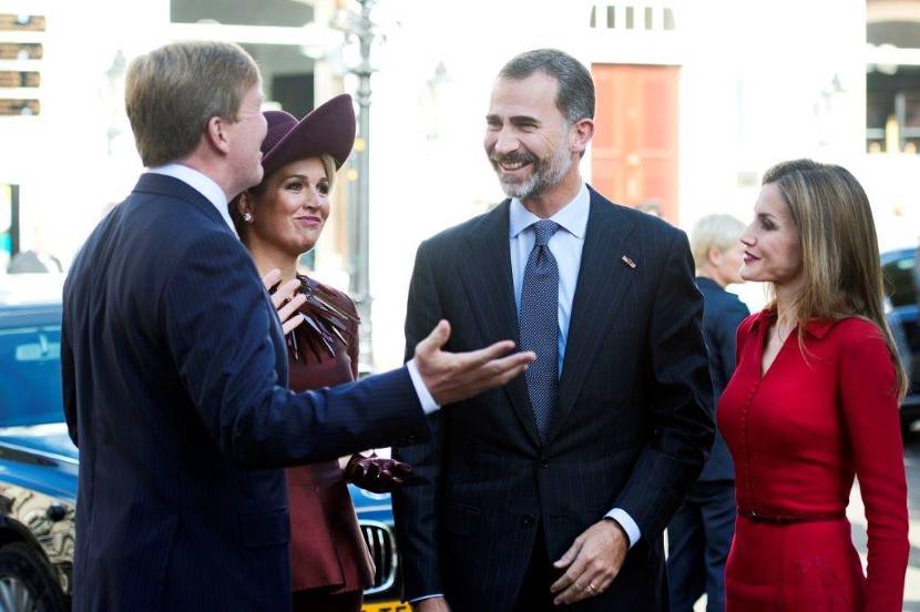 Koning Willem-Alexander en Koningin Máxima ontvangen Koning Felipe VI en Koningin Letizia van Spanje op Paleis Noordeinde.