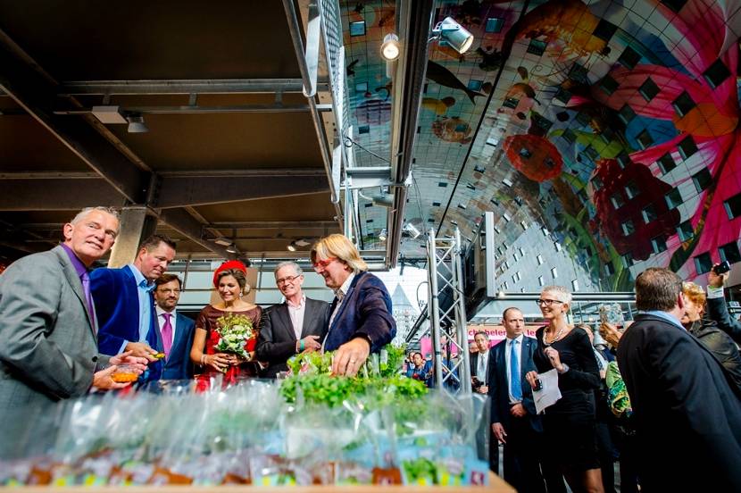 Koningin Máxima opent in Rotterdam de Markthal.