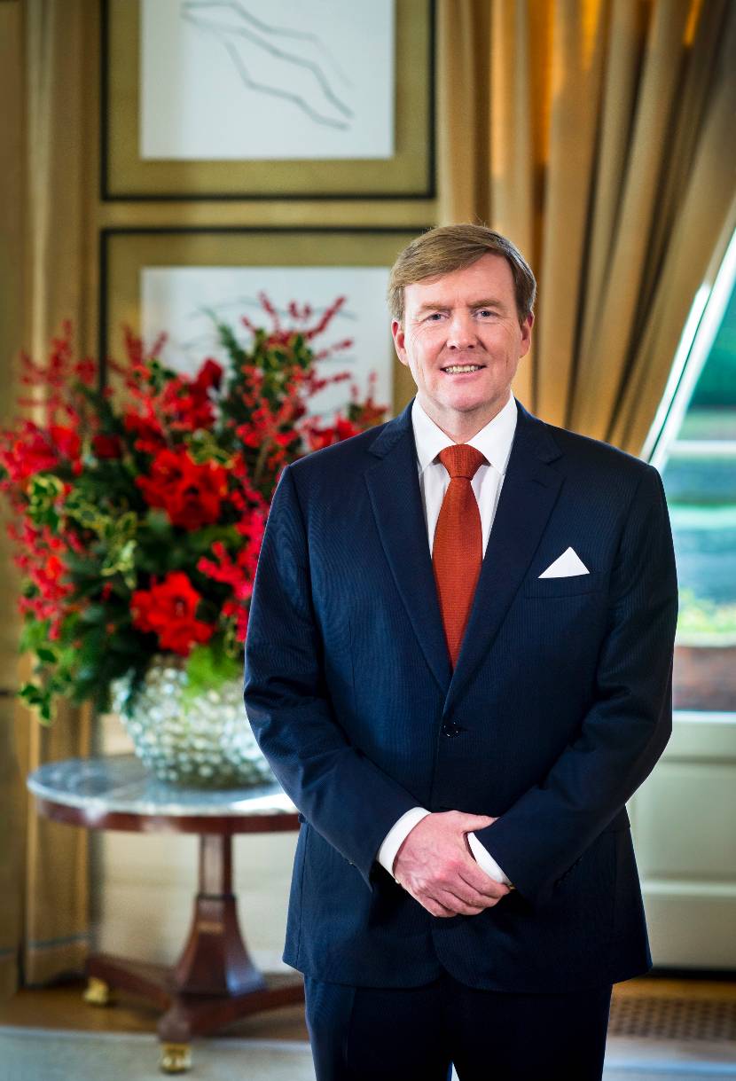 Wassenaar, 25 december 2014: Vanuit De Eikenhorst houdt Koning Willem-Alexander zijn kersttoespraak