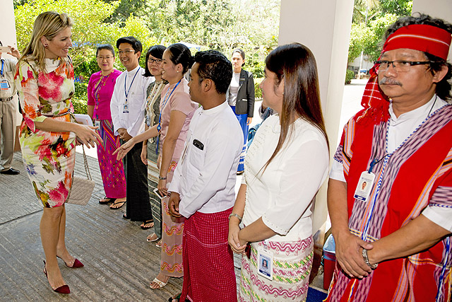 Koningin Máxima bezoekt Myanmar voor toegang tot financiële diensten