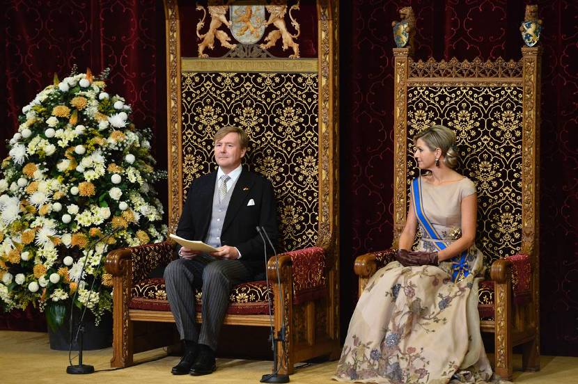 Koning Willem-Alexander spreekt in de Ridderzaal de Troonrede uit