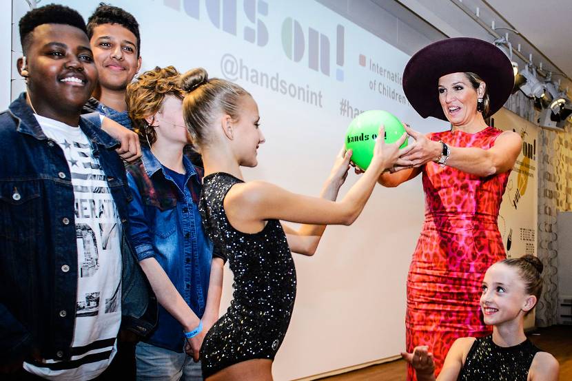 Koningin Máxima opent internationale conferentie over kindereducatie in musea