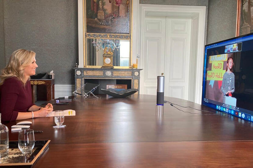 Koningin Máxima videobelt bij feestelijke aftrap muziekonderwijs Noord Noord-Holland.