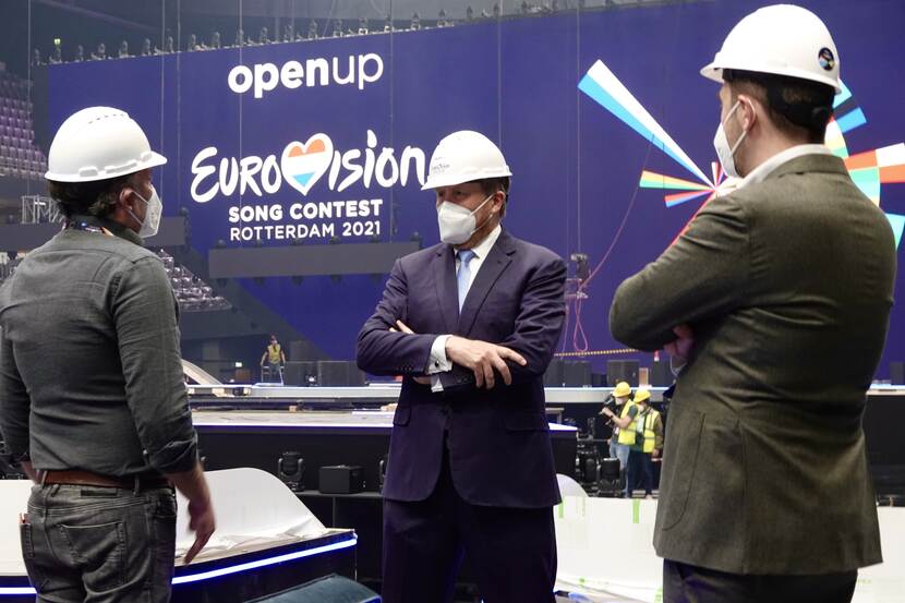 Koning in gesprek in Ahoy.