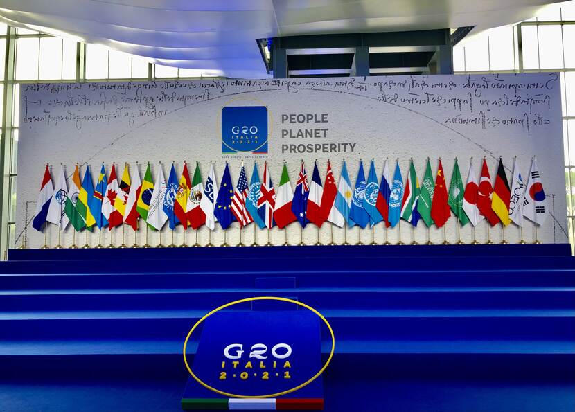 Vlaggen van landen die deelnemen aan de G20 top