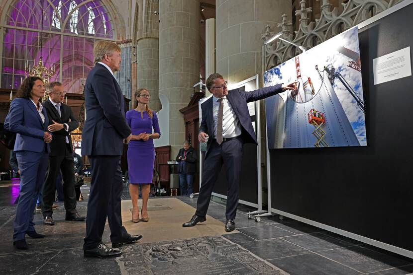 Koning Willem-Alexander bij het jaarlijkse tweedaagse symposium van Wind meets Gas.