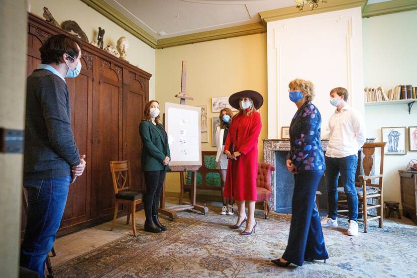 Koningin Máxima opent Pieter Teylers Huis, een nieuwe vleugel van Teylers Museum in Haarlem.