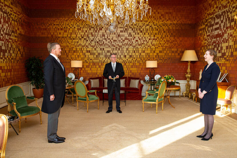 Koning Willem-Alexander met mevrouw Karlijn Teuben