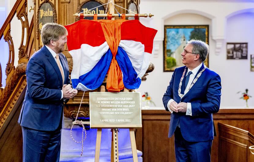 Koning Willem-Alexander woont de start bij van het landelijke herdenkingsjaar 1572.