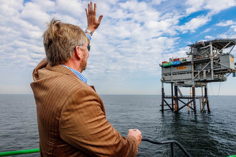 Koning Willem-Alexander bezoekt locaties op de Noordzee voor de toekomst van energie
