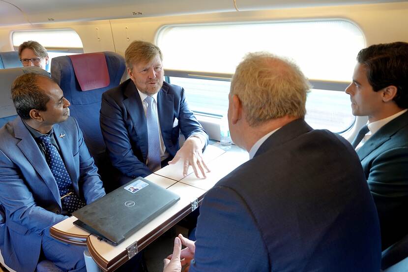 Waterstof trein naar Spanje Koning Willem-Alexander