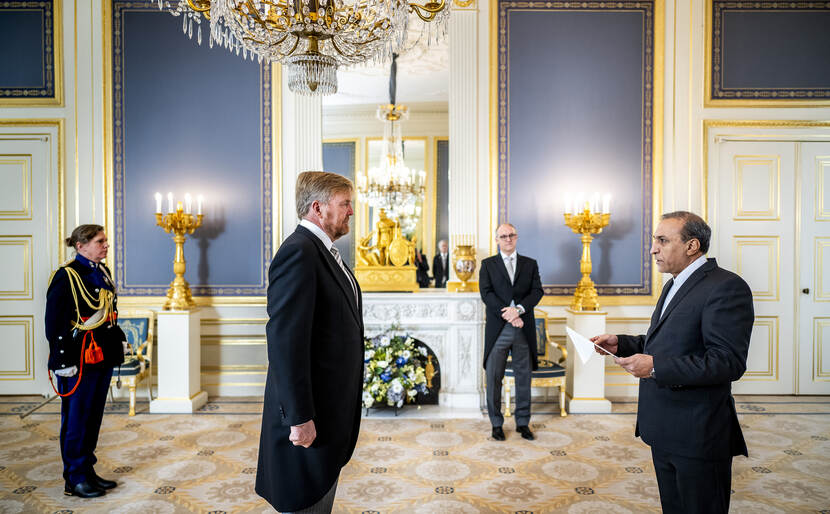 Geloofsbrieven ambassadeur Islamitische Republiek Iran en Koning Willem-Alexander