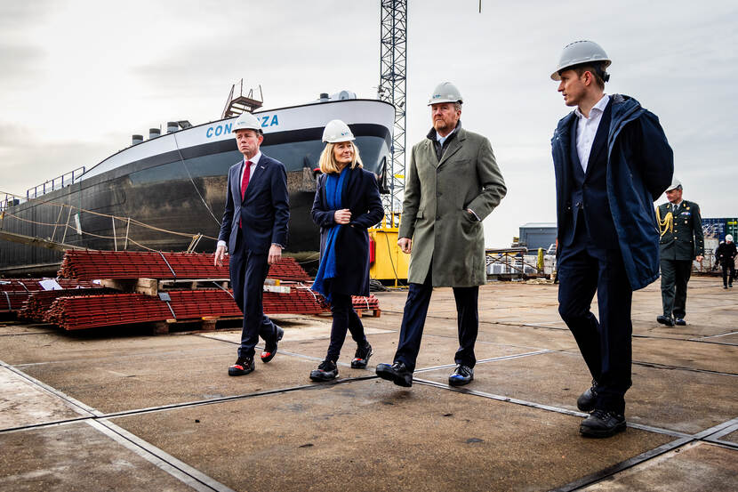 Koning bezoekt Holland Shipyards Group