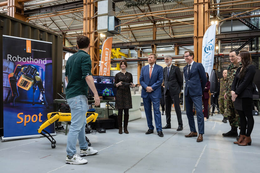 Koning Willem-Alexander bezoekt MINDbase Rotterdam