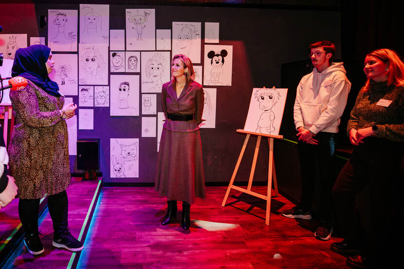 Koningin Máxima bij start Art Camp mbo