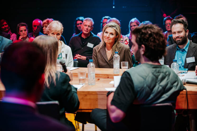 Koningin Máxima bij start Art Camp mbo